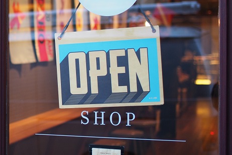 IMAGE_Small business open sign